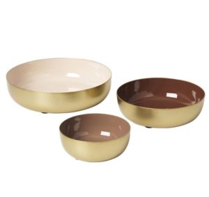 Gold has certainly taken the reigns as hardware hero. Gold accents add a gorgeous glow so if you possess a greyed-out or monochromatic space (or love a desaturated outfit), I urge you to introduce a little gold. It really will uncover a new dimension. Whether its some shiny brass buttons on a blazer or a few choice home accessories, even a touch of gold can change the status of an outfit of an interior scheme from mediocre to outstanding...