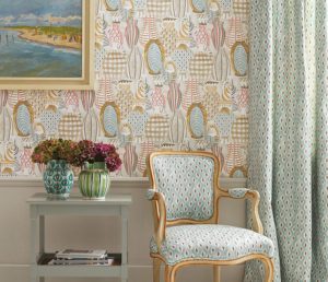 With references to Matisse, Yves Klein, Rembrandt, Peter Blake, Leonardo Da-Vinci to name a few, these new-age prints are the new 'cool'. Think illustrative mark-making, etching, cut-outs, collage, freehand drawing, painterly lines, ceramic glazing and experimental play: This is one cool new season wallpaper trend! For more ideas, advice and hot new trends, click on the article link...