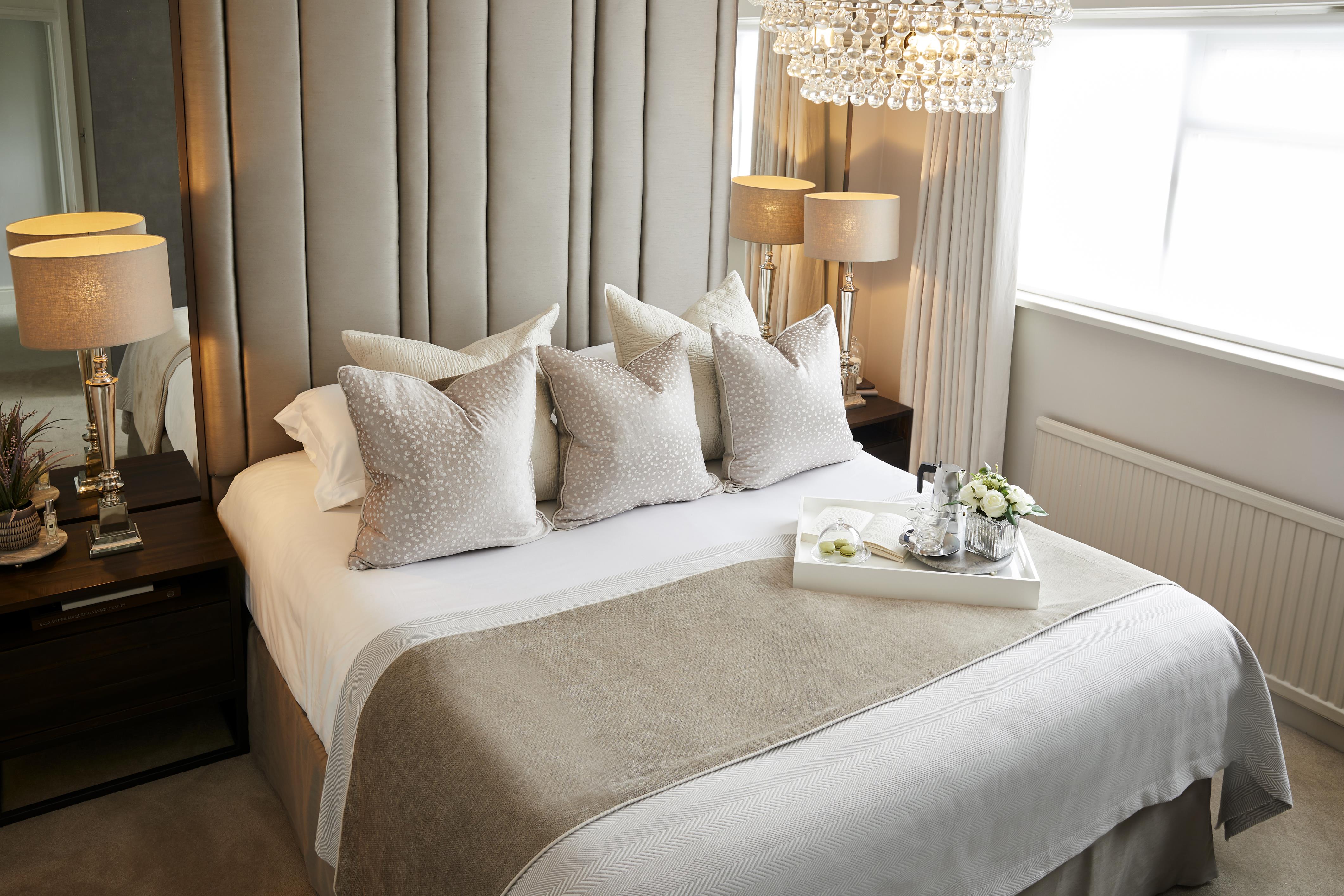 hotel bedroom furniture set suppliers