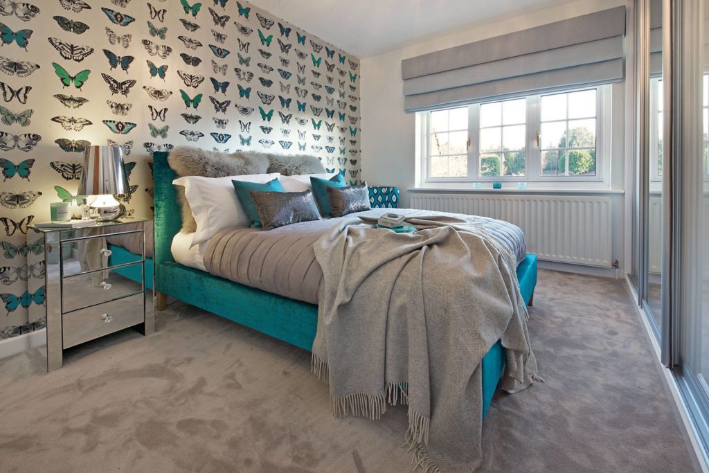Interior Designer London - Sarah leads a successful luxury interior design studio, creating beautifully stylish spaces. Based in Hertfordshire, the majority of projects are focused in and around London.
